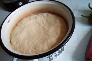 Ardei umpluti inveliti in aluat