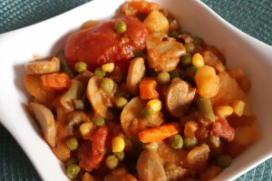 Tocanita cu ciuperci si legume