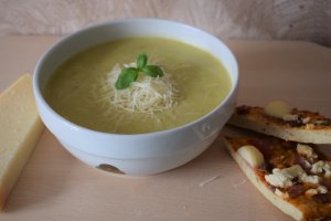 Supa crema de sparanghel