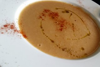 Supa crema de fasole fava uscata / Bissara (Maroc)