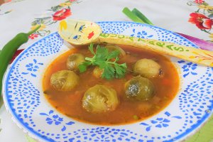 Ciorba cu verzisoare de  Bruxelles