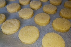Desert biscuiti de post cu anason si vin alb