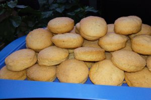 Desert biscuiti de post cu anason si vin alb