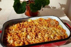 Paste cu carne tocata de porc, la cuptor