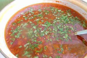 Ciorba de fasole verde, cu rosii