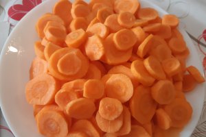 Ciorba cu carne de porc si legume