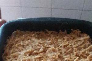 Desert prajitura cu mere, budinca si foietaj