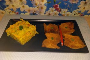 Bulgur colorat cu snitele de soia