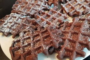 Desert vafe brownies / Gaufres de casa cu ciocolata