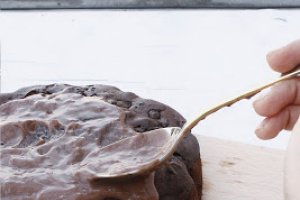 Desert negresa ciocolatoasa cu budinca