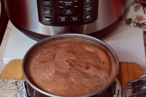 Cheesecake cu ciocolata la Multicooker Crock- Pot Express cu gatire sub presiune