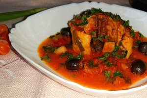 Salau in sos de rosii cu masline, la Multicookerul Crock-Pot Express cu gatire sub presiune