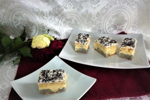 Desert prajitura cu crema de vanilie