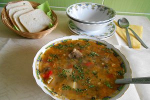 Ciorba de rasol de vita, acrita cu varza murata