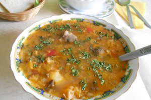 Ciorba de rasol de vita, acrita cu varza murata