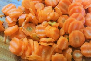 Ciorba de ardei umpluti cu carne de vacuta