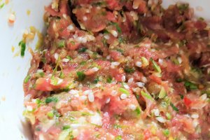 Ciorba de ardei umpluti cu carne de vacuta