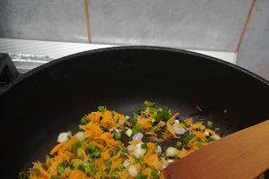 Vinete umplute cu carne tocata de pui