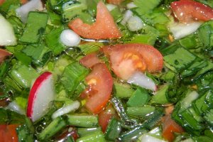 Salata de legume cu leurda