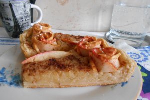 Desert tarta normanda cu mere