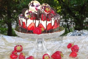 Desert tort 28 a lui Mai