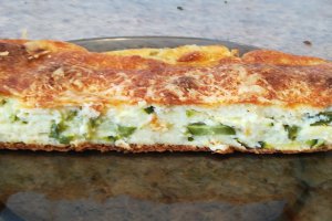 Aperitiv tarta cu zucchini