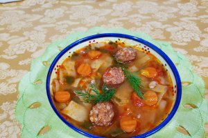Ciorba cu pastai de fasole galbena lata