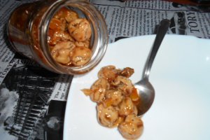 Dulceata de nuci verzi