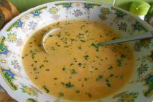 Ciorba radauteana, cu piept de pui