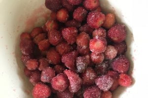 Dulceata de capsune-fructe intregi