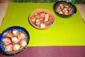 Oua de prepelita in bacon