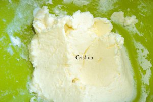 Fursecuri cu glazura de lamaie