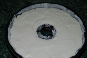Guguluf cu cacao si visine