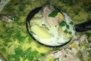 Ciorba de pastai cu costita de porc