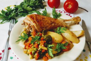 Pulpe de curcan cu legume, la slow cooker Crock-Pot