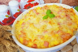 Fusilli cu muschi file si mozzarella, la cuptor