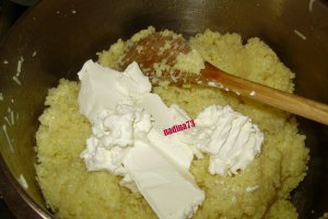 Cus- cus cu 3 feluri de branza