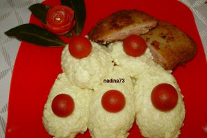Cus- cus cu 3 feluri de branza