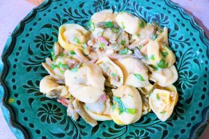 Tortellini cu sunculita si fasole verde