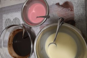 Desert tort de ciocolata si zmeura