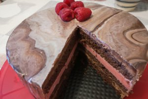 Desert tort de ciocolata si zmeura