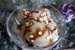 Desert inghetata de banane si unt de arahide