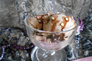 Desert inghetata de banane si unt de arahide