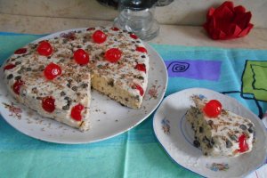 Desert tort inimioara, din inghetata de vanilie si ciocolata - Reteta nr. 600