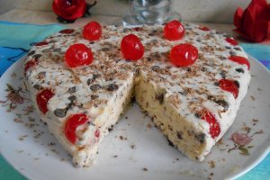 Desert tort inimioara, din inghetata de vanilie si ciocolata - Reteta nr. 600