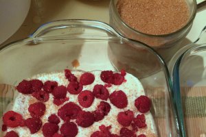 Desert Tiramisu cu zmeura