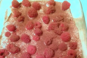Desert Tiramisu cu zmeura