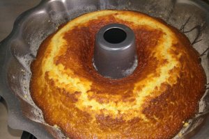 Desert prajitura aromata cu lapte si gris
