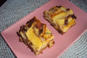 Desert budinca de cozonac cu pere