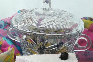 Prajitura cu mure, crema de iaurt si frisca